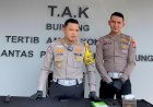 *Polisi-Berhasil-Amankan-Pengemudi-yang-Lari-Usai-Tabrak-Rumah-Warga-di-Tulungagung*