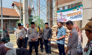 Polresta-Sidoarjo-Jumat-Curhat-dengan-Warga-Krembangan-Taman