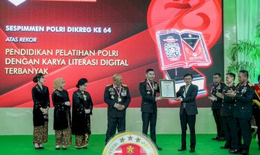 Sespim-Lemdiklat-Polri-Gelar-Kegiatan-Pemberian-Rekor-MURI-Untuk-Literasi-dan-Art-Policing-Lukisan