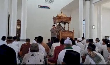 Polresta-Banyuwangi-Gelar-Safari-di-Jumat-Curhat-Upaya-Cooling-System-Jelang-Pilkada-2024