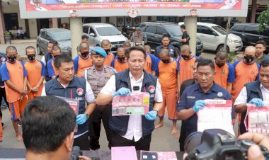 Operasi-Tumpas-Narkoba-Semeru-2024,-Polres-Jombang-Berhasil-Amankan-30-Orang-Diduga-Pengedar-dan-Bandar