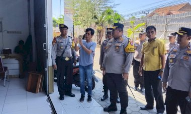 Kapolres-Pamekasan-Cek-Kantor-KPU-dan-Gudang-Logistik-Pastikan-Kesiapan-Pilkada-2024-Aman