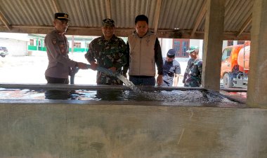 Sinergitas,-Polres-Pamekasan-Bersama-TNI-dan-Pemkab-Kembali-Salurkan-Bantuan-Air-Bersih