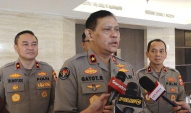 Gelar-Anev-Konsolidasi,-Divisi-Humas-Polri-Perkuat-SDM-dan-Kolaborasi-dengan-Media-Massa