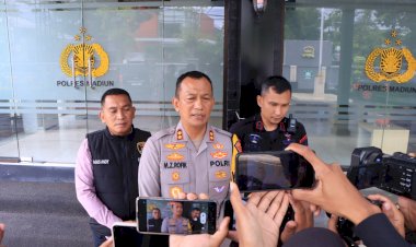 Kapolres-Madiun-Pastikan-Paket-Misterius-di-Simpang-Exit-Tol-Dumpil-Bukan-Bom
