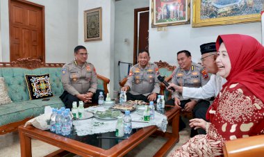 Peringati-Hari-Bhayangkara-ke-79,-Polda-Jatim-Anjangsana-ke-Purnawirawan-Polri