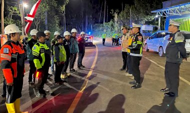 Jalur-Gumitir-Resmi-Dibuka,-Satlantas-Polres-Jember-Himbau-Pengendara-Tetap-Waspada-dan-Kedepankan-Keselamatan