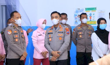 Kapolres-Ngawi-Cek-SPPG-di-Kasreman-Pastikan-Pemenuhan-Gizi-yang-Higienis-untuk-MBG