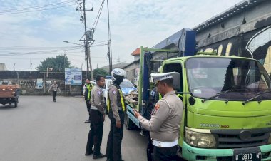 Polres-Pelabuhan-Tanjungperak-Amankan-Truk-Curian-Asal-Mojokerto-Satu-Jam-Pascadilaporkan-Hilang