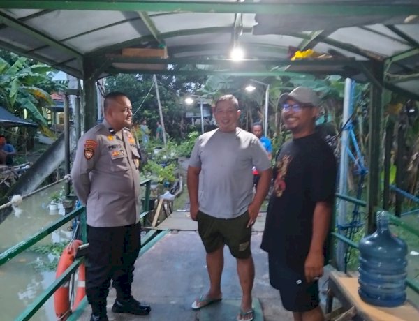 Curah Hujan Tinggi, Polisi Bersama Perangkat Desa Cek Debit Air Sungai dan Aktivitas Transportasi Tambang