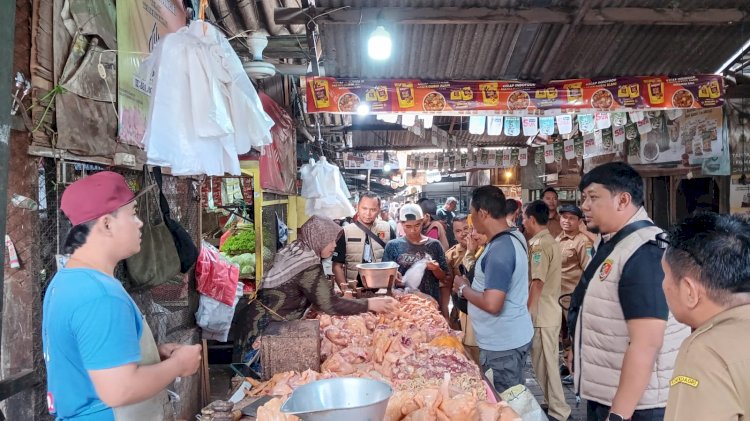Polres Pasuruan Pantau Pasar Pastikan Stok Pangan Aman Pascalebaran