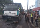 Masyarakat-Laporkan-ke-110-Kemacetan-Arus-Lalin,-Polisi-Sigap-Datangi-Lokasi