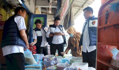 Satgas-Pangan-Polresta-Sidoarjo-Turun-Ke-Pasar,-Pastikan-Ketersediaan-Bahan-Pokok-Aman