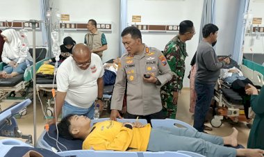 Kapolresta-Sidoarjo-Turun-Langsung-Cek-Kondisi-Santri-Ponpes-Manbaul-Hikam