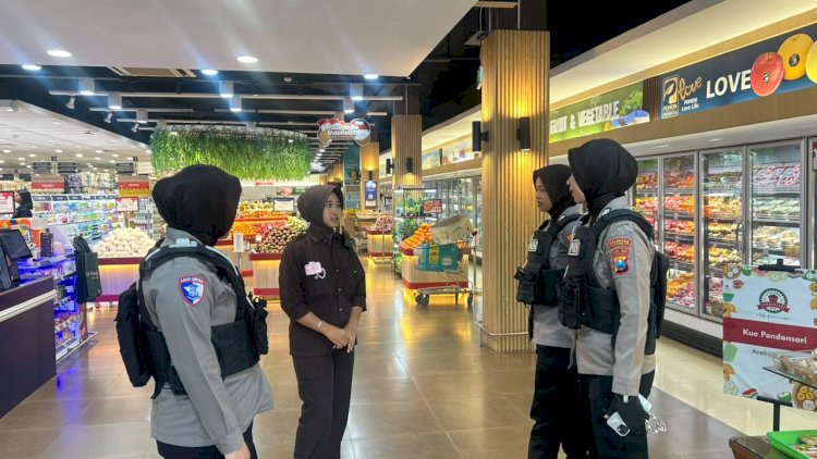 Patroli-Polwan-Jenggala-Presisi-Polresta-Sidoarjo-Sasar-Sejumlah-Titik,-Pastikan-Situasi-Wilayah-Kondusif