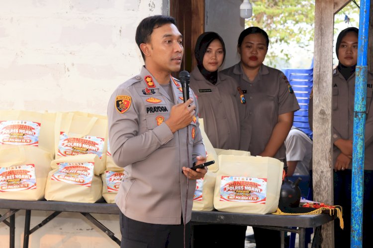 Atasi Kekeringan, Polres Ngawi Bangun Sumur Bor Presisi dan Bagikan Bansos di Kasreman