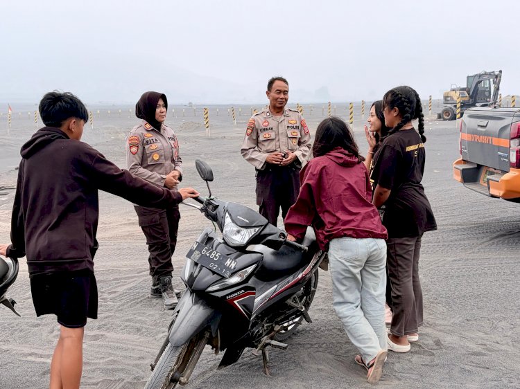 Polres Probolinggo Imbau Wisatawan Patuhi Penutupan Kawasan TNBTS Akibat Karhutla di Bromo